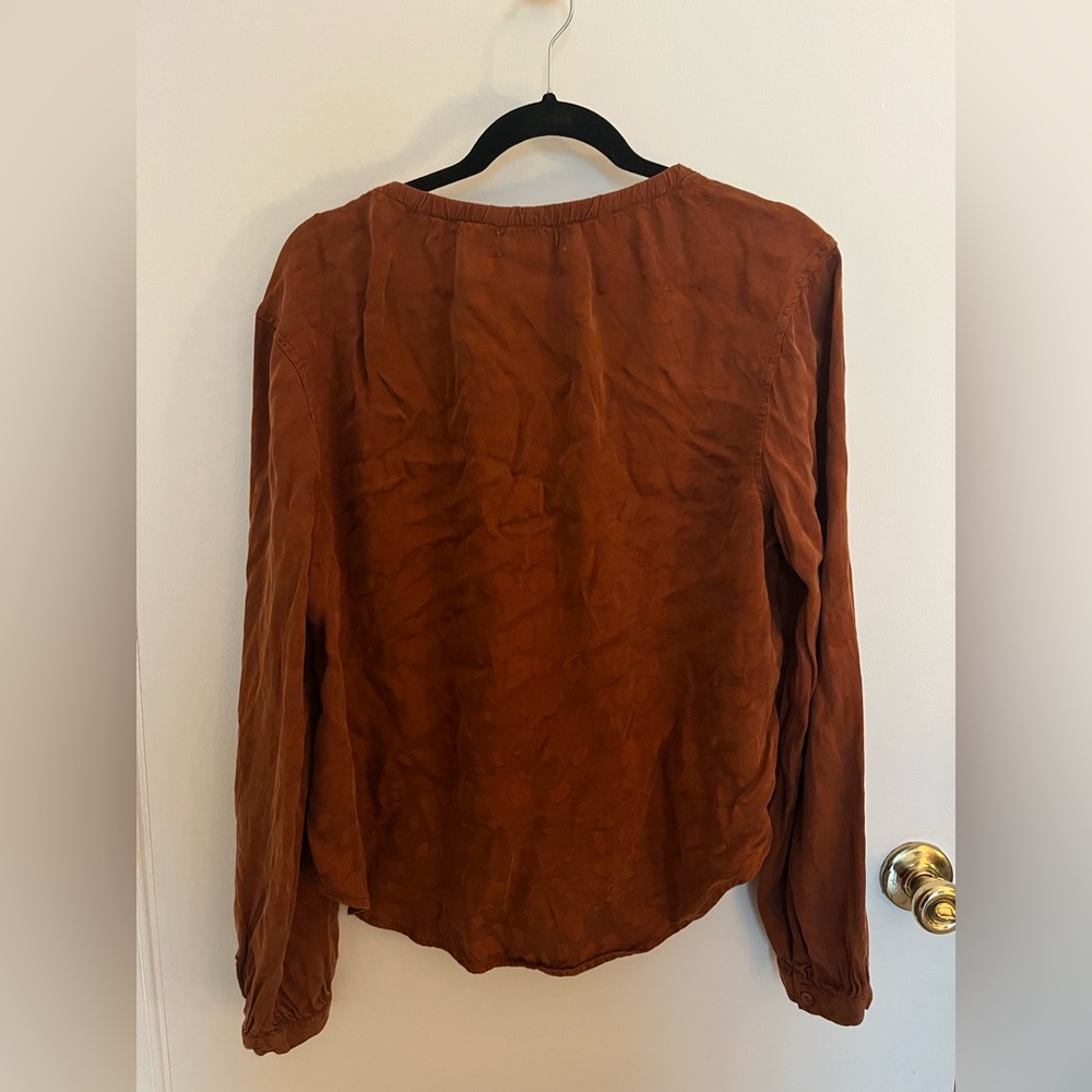 Anthropologie Cloth & Stone Orange Long Sleeve Elastic Neck Buttondown Top - Picture 10 of 10